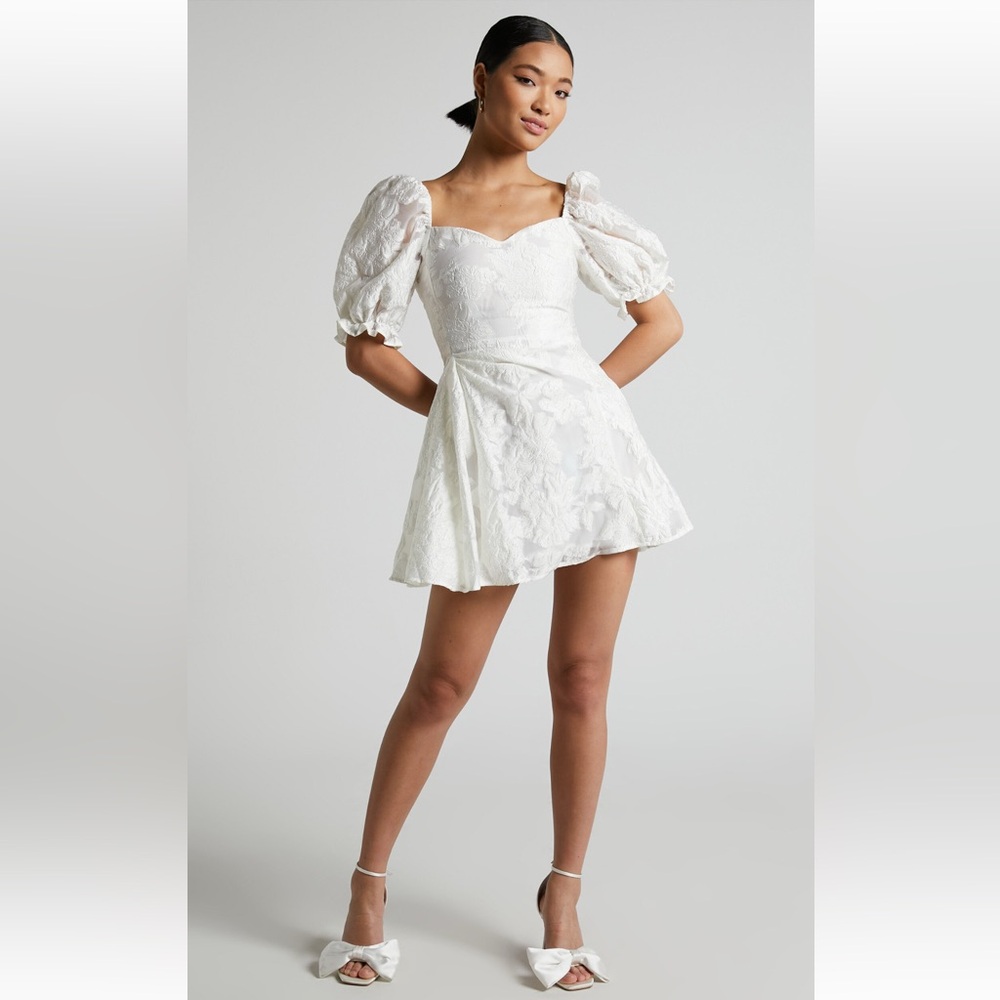 Showpo Brailey Mini Dress- White Short Puff Sleeve Mini Dress Womens Size US 8